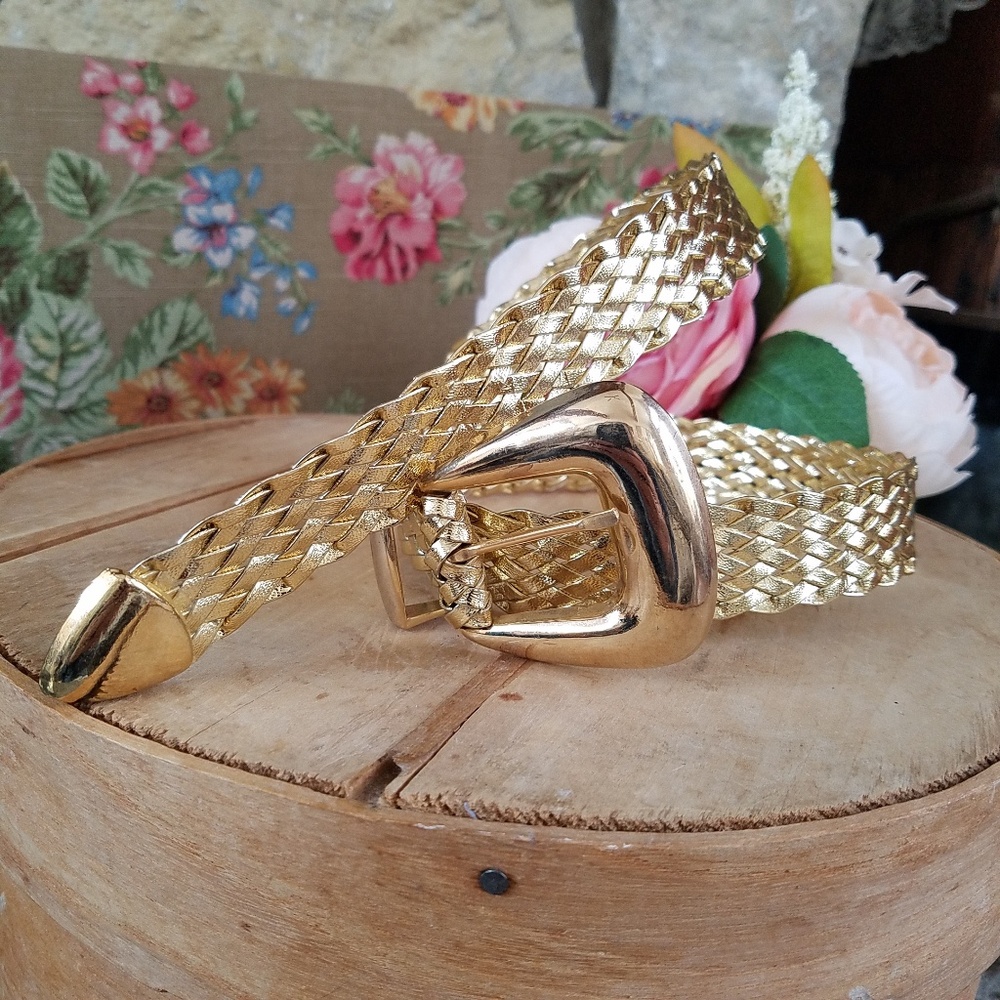 Vintage Day-Lor Braided Metallic Gold Belt OS